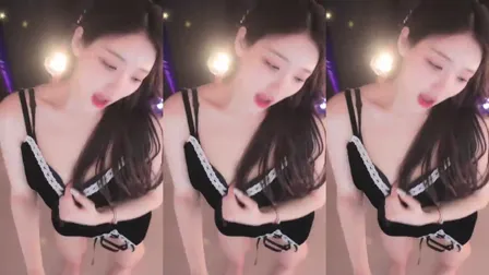 BJ이맑음黑色背心牛仔加特林摇热舞20250219Hot Dance
